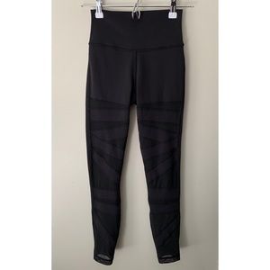 Lululemon • 2 • Black Leggings High Times Mesh Stripe